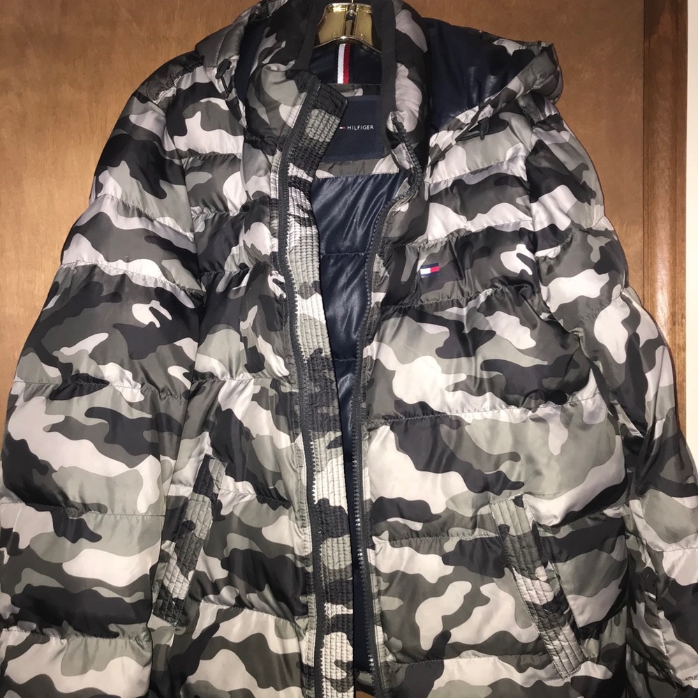 Tommy Hilfiger puffer jacket